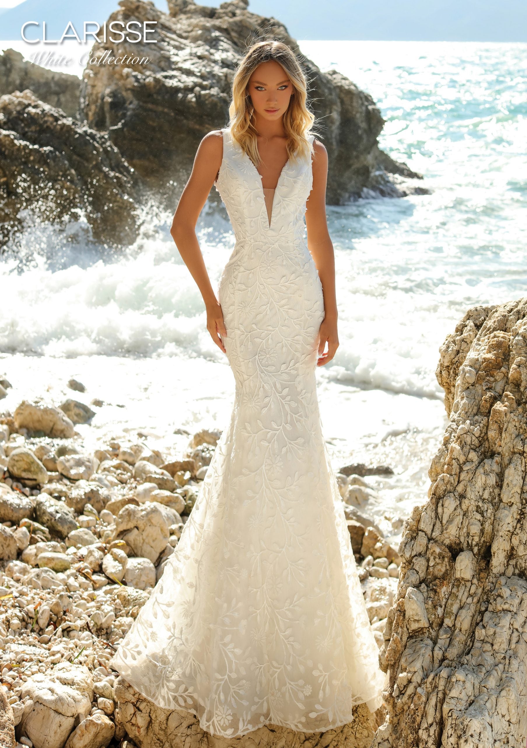 https://www.clarisse.com/wp-content/uploads/2021/11/600257-F-White-SP-2022-28-scaled.jpg